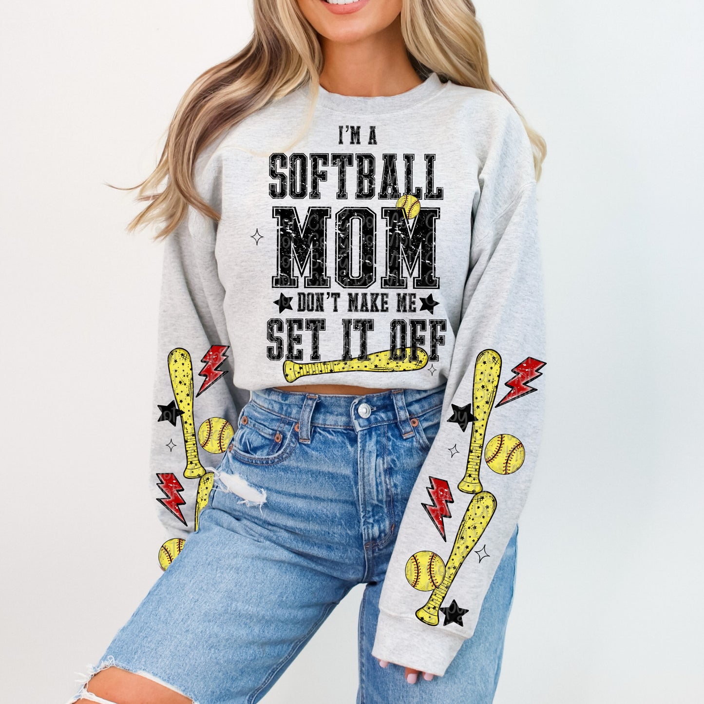 I’m A Softball Mom Don’t Make Me Set It Off With Pocket And Sleeve